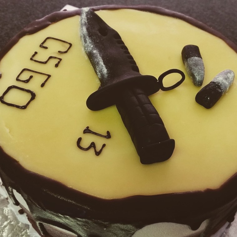 Торт КС го на день рождения