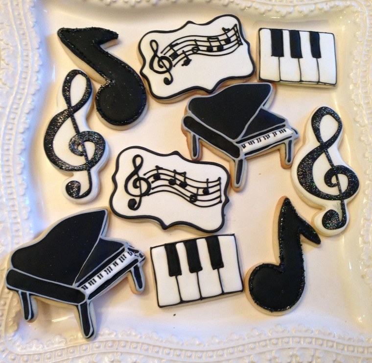 Пряник пианино
