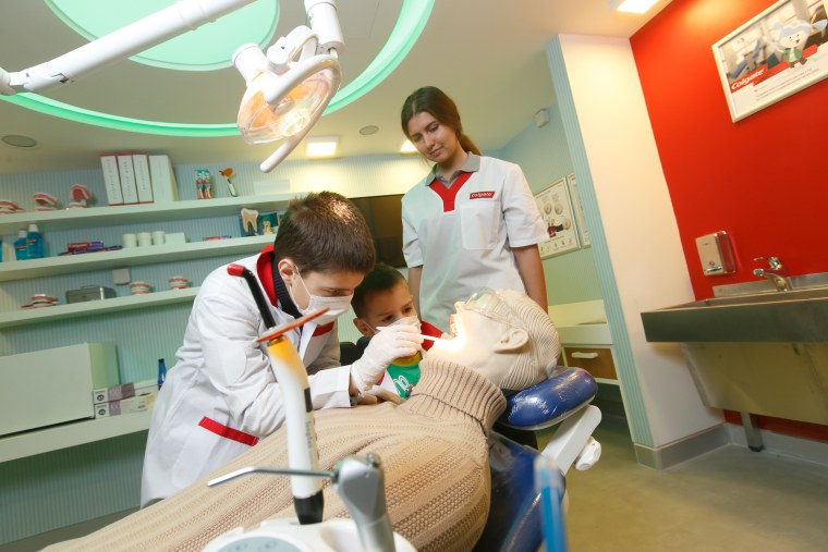 Город профессий для детей в Москве Кидзания