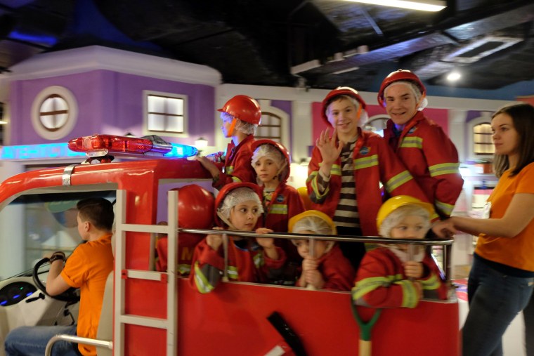 Город профессий для детей Кидбург в Санкт-Петербурге