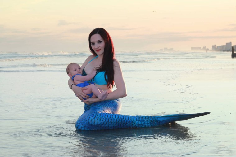 Беременная Русалка