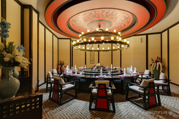 Большой ресторан Цинь Санкт-Петербург