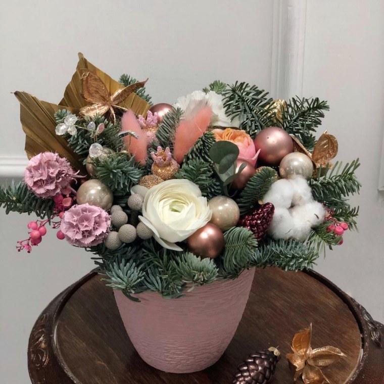 Рождественская флористика Нобелис