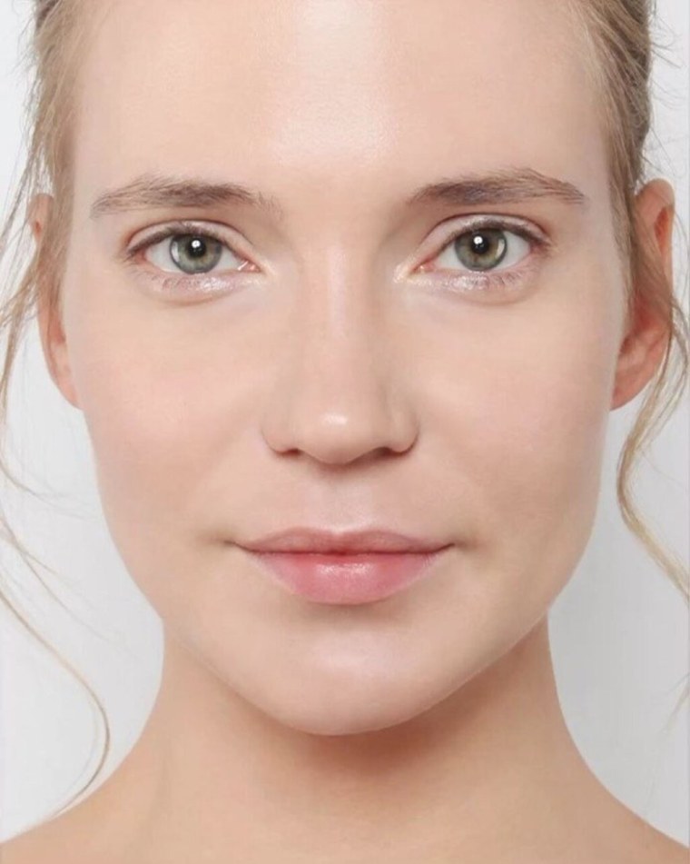 Женское лицо