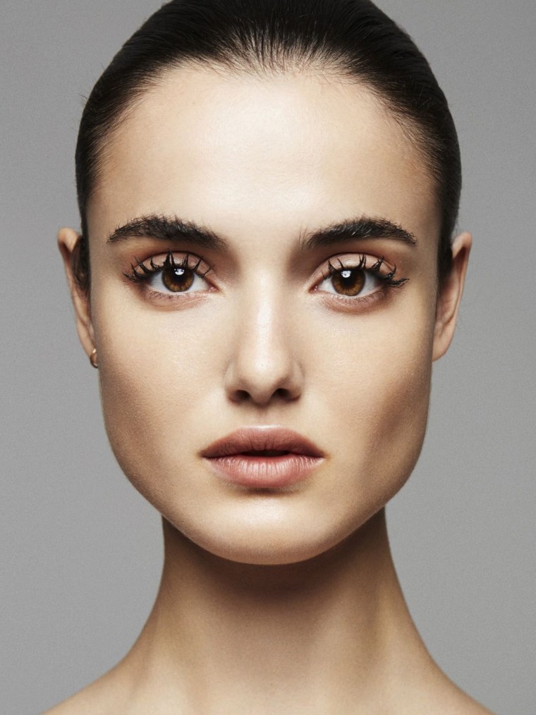 Модельное лицо