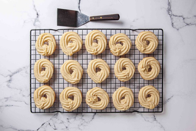 Сделать печенье на вощеной бумаге