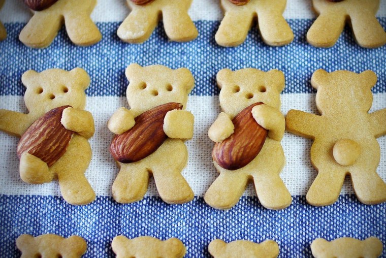 Печенье мишки с миндалем