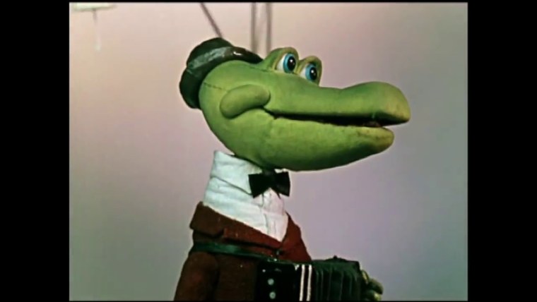 Крокодил Гена голубой вагон