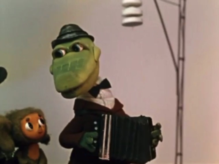 Крокодил Гена голубой вагон