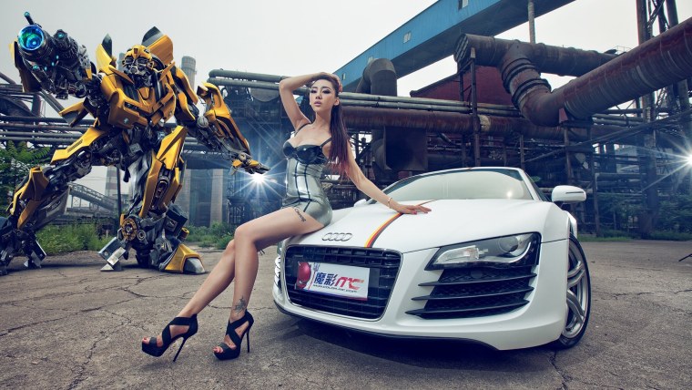 Трансформер Audi r8