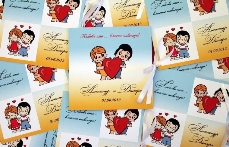 Пригласительные на свадьбу в стиле Love is