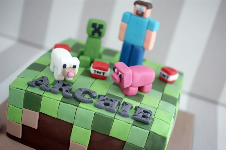 Фигуры майнкрафт на торт