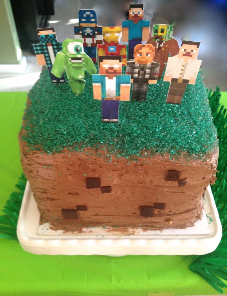 Торт с героями МАЙНКРАФТА