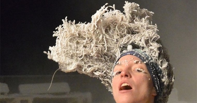 Застывшие волосы