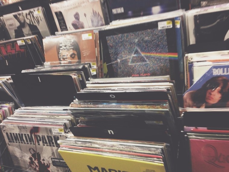 Эстетика 90-х