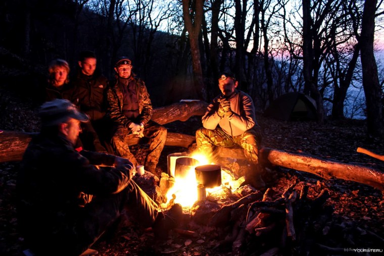 Солдаты у костра
