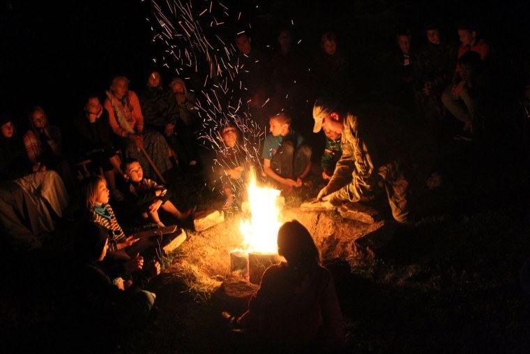 Вокруг костра