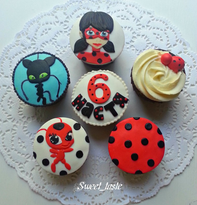 Капкейки леди баг и супер кот