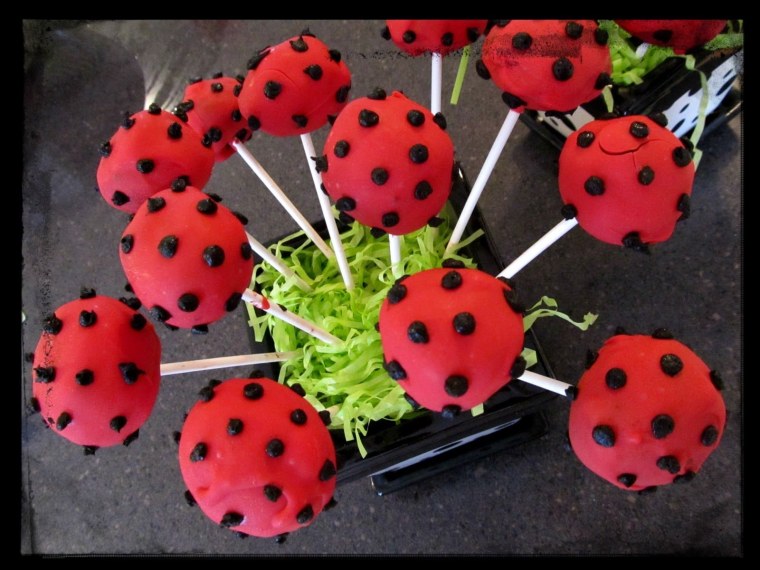 Кейк попсы Божья коровка