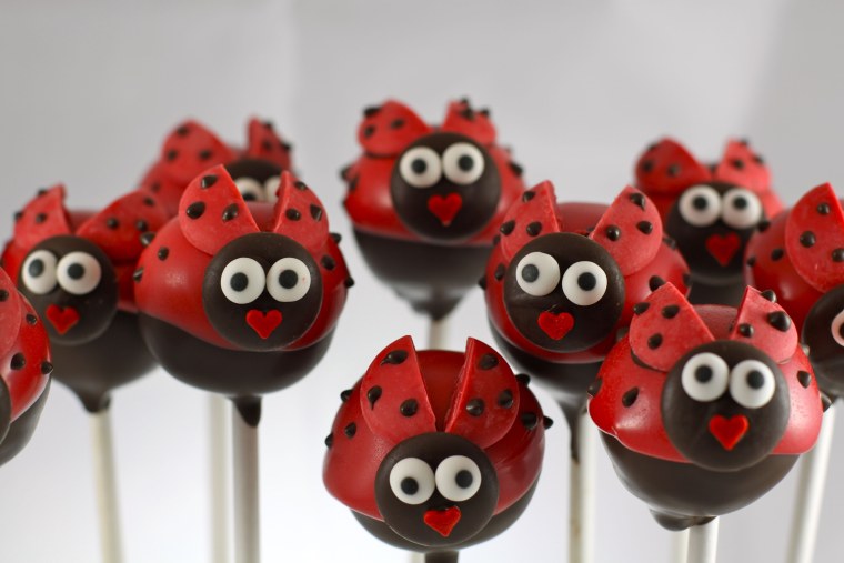 Пирожное Божья коровка