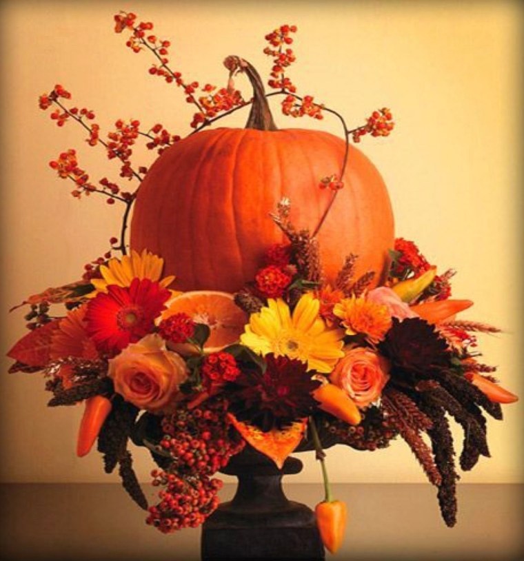 Экибана из тыквы на осенний