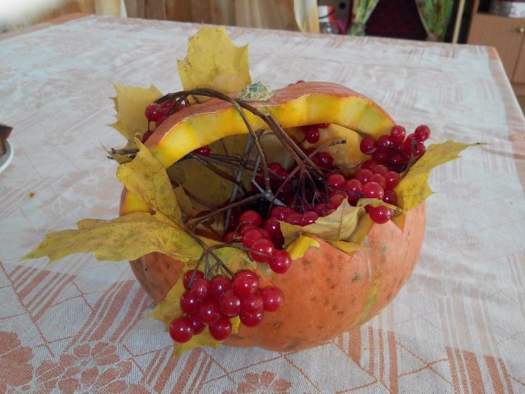 Корзинка из тыквы поделка