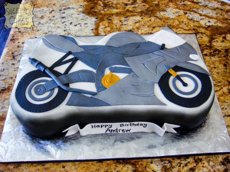 Торт брату с мотоциклом