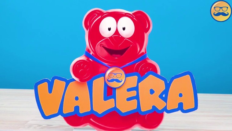 Медведь Валера Познаватель