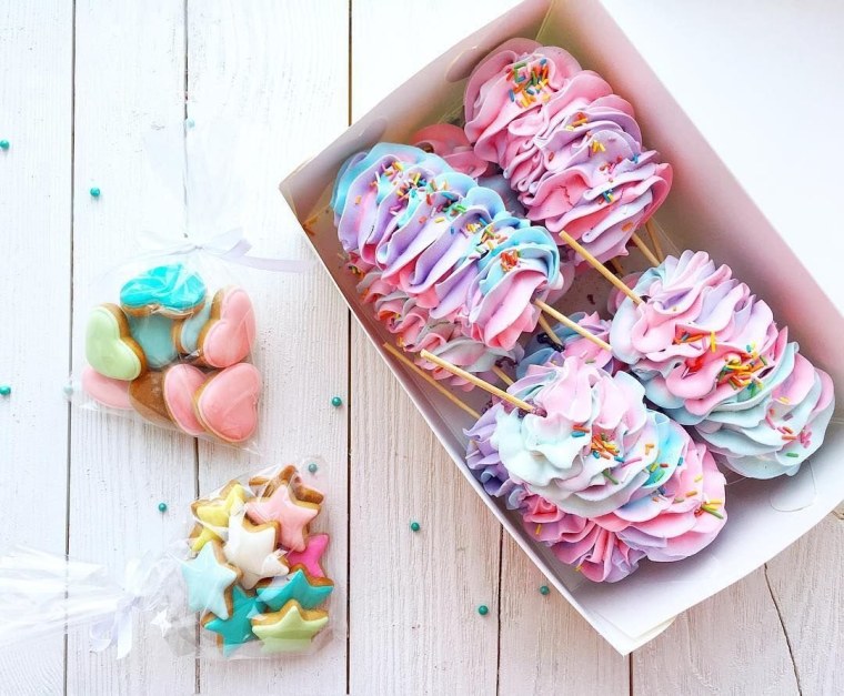 Безе в подарок