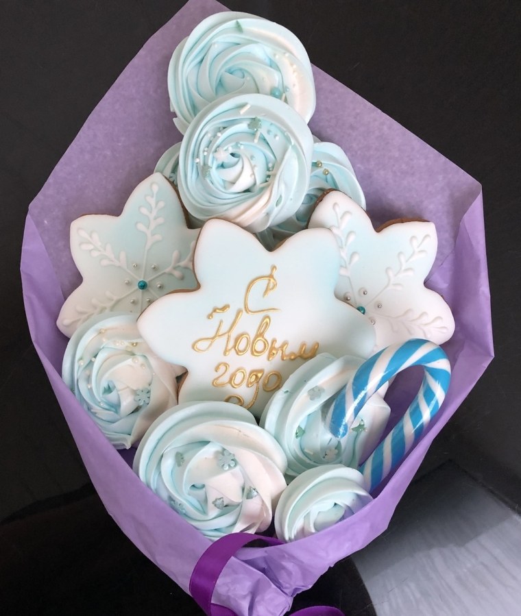 Сладкий букет из безе