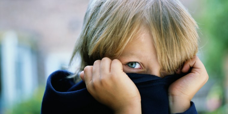 Застенчивый ребенок