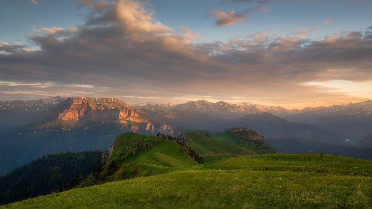 Кавказ гора Тхач