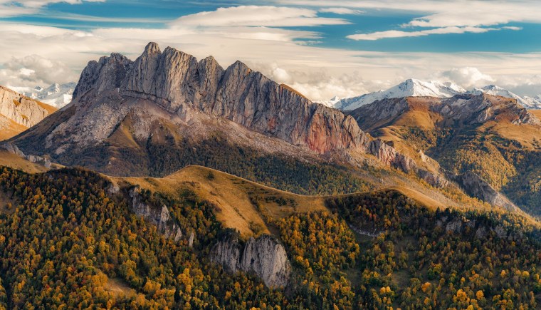 Большой Тхач гора осенью