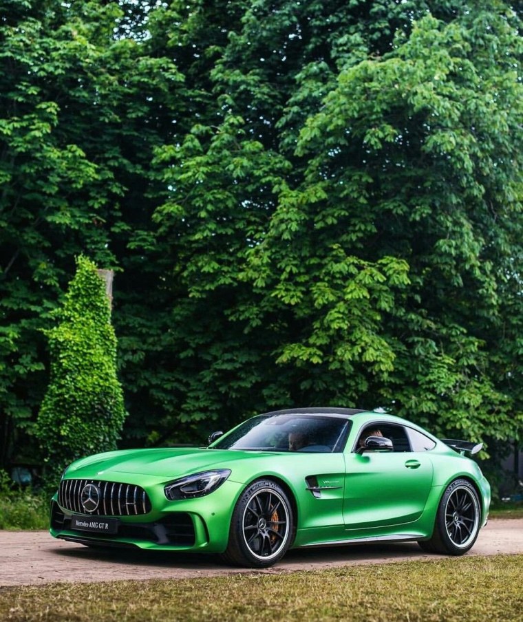Mercedes AMG gt GTR