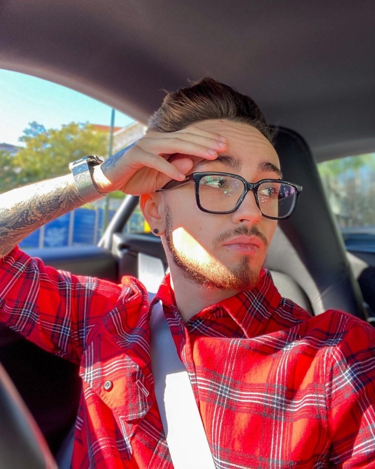 Эдисон перец 2022