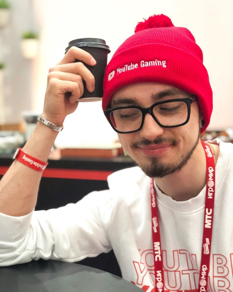 Эдисон блоггер