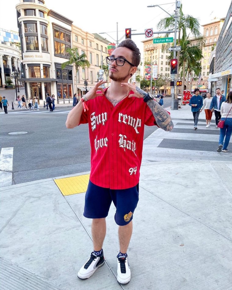 Эдуард перец 2022