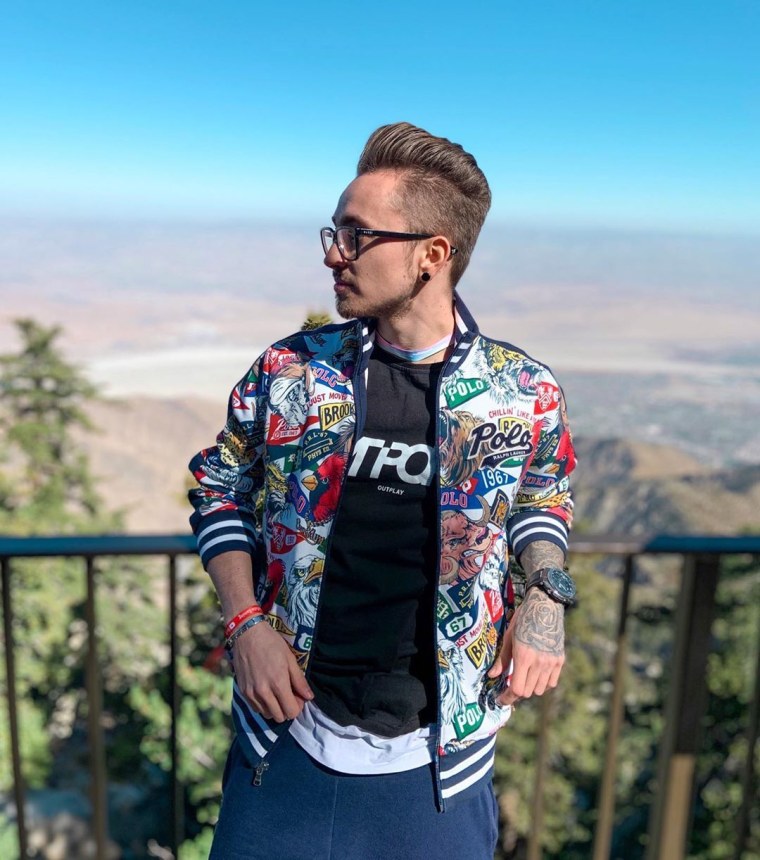 Блоггер Эдуард Эдисон