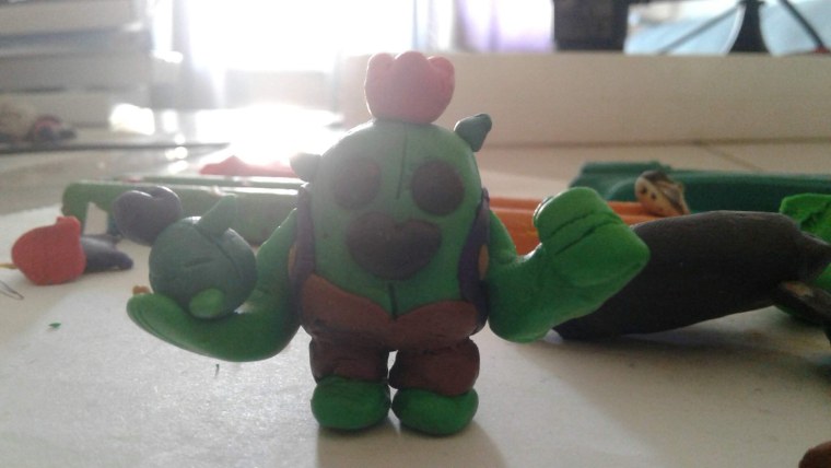 Спайк Brawl Stars из пластилина