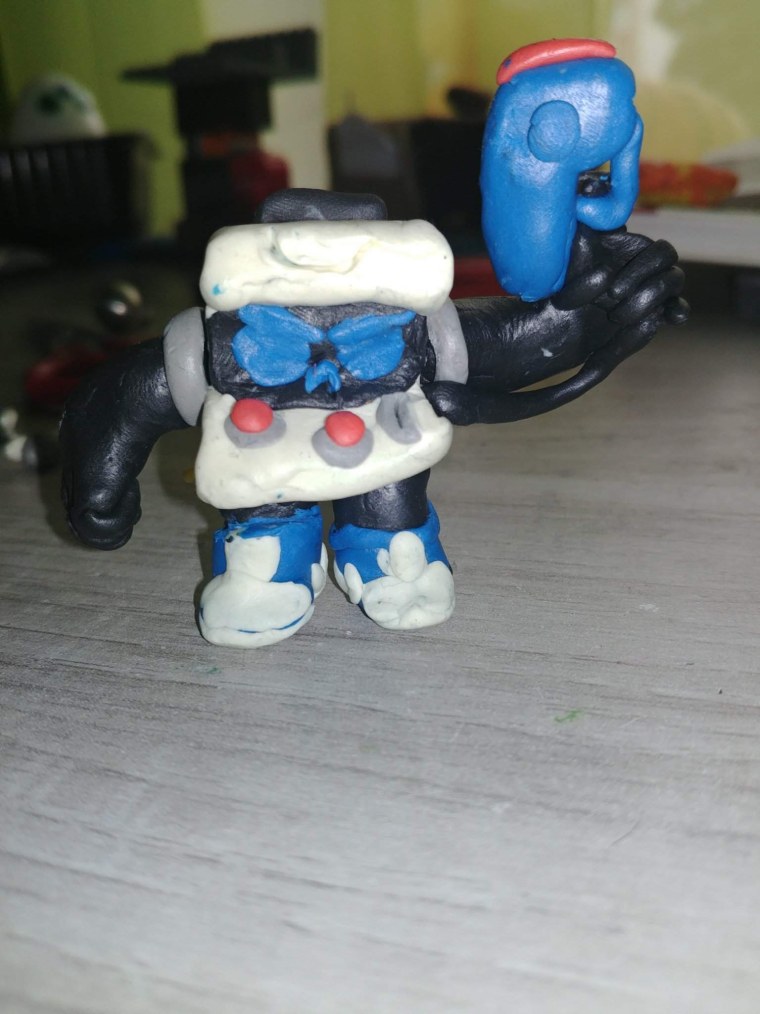 БРАВЛЕР из пластилина