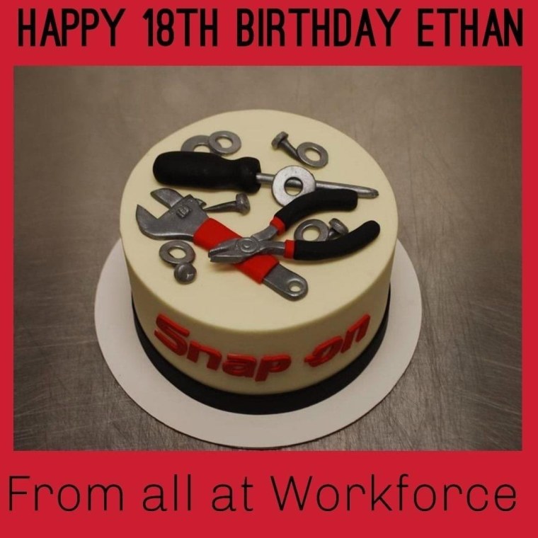 Торт с инструментами