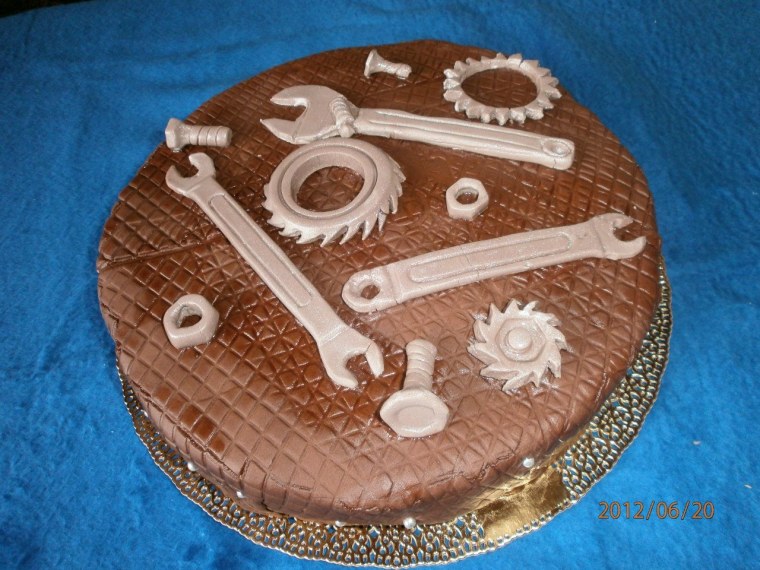 Торт для слесаря