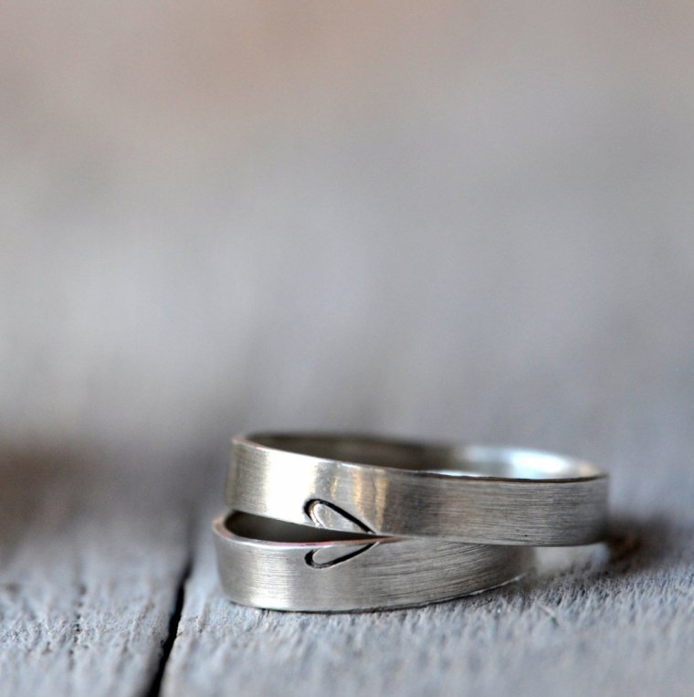 Стальные кольца на годовщину свадьбы