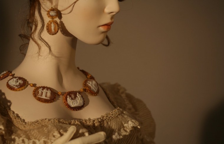 Украшения Ампир 19 век