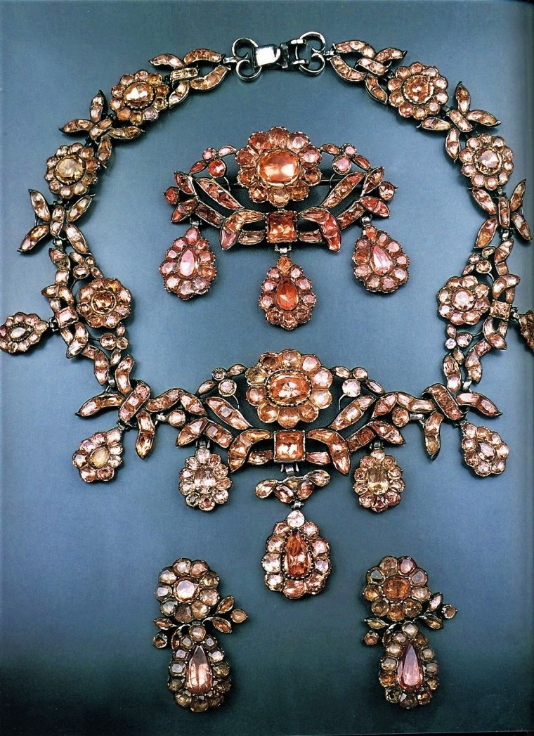 Парюр рококо