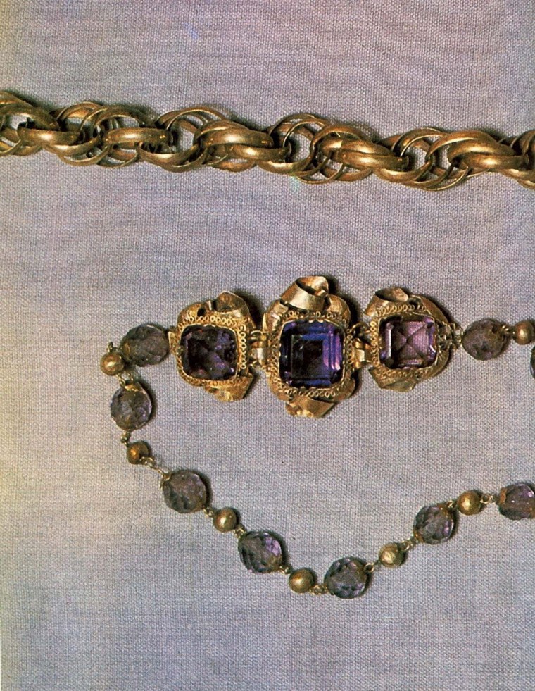 Драгоценности 18 века в России