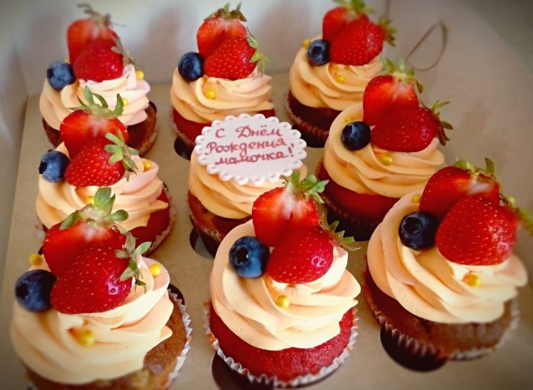 Красивые пирожные