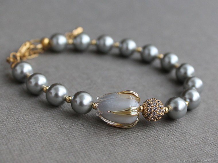 Жемчужный браслет