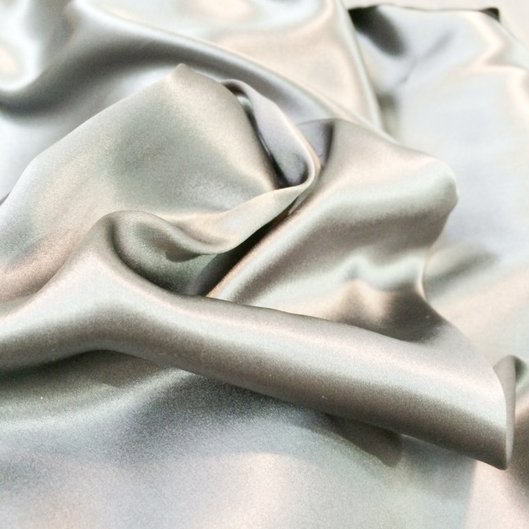 Жемчужная ткань