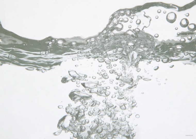 Прозрачная жидкость